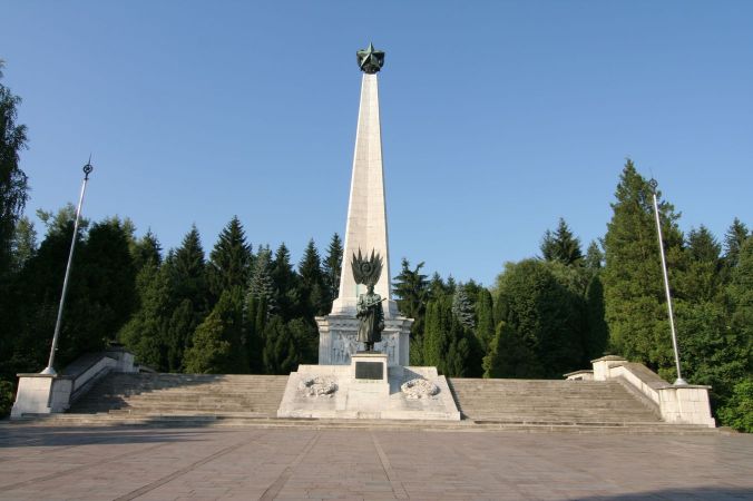 Pomnik Wdzięczności Żołnierzom Radzieckim w Svidniku na Słowacji